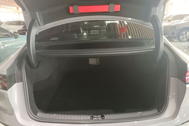 BYD Han 2024 car image #19