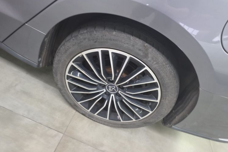 BYD Han 2020 car image #6
