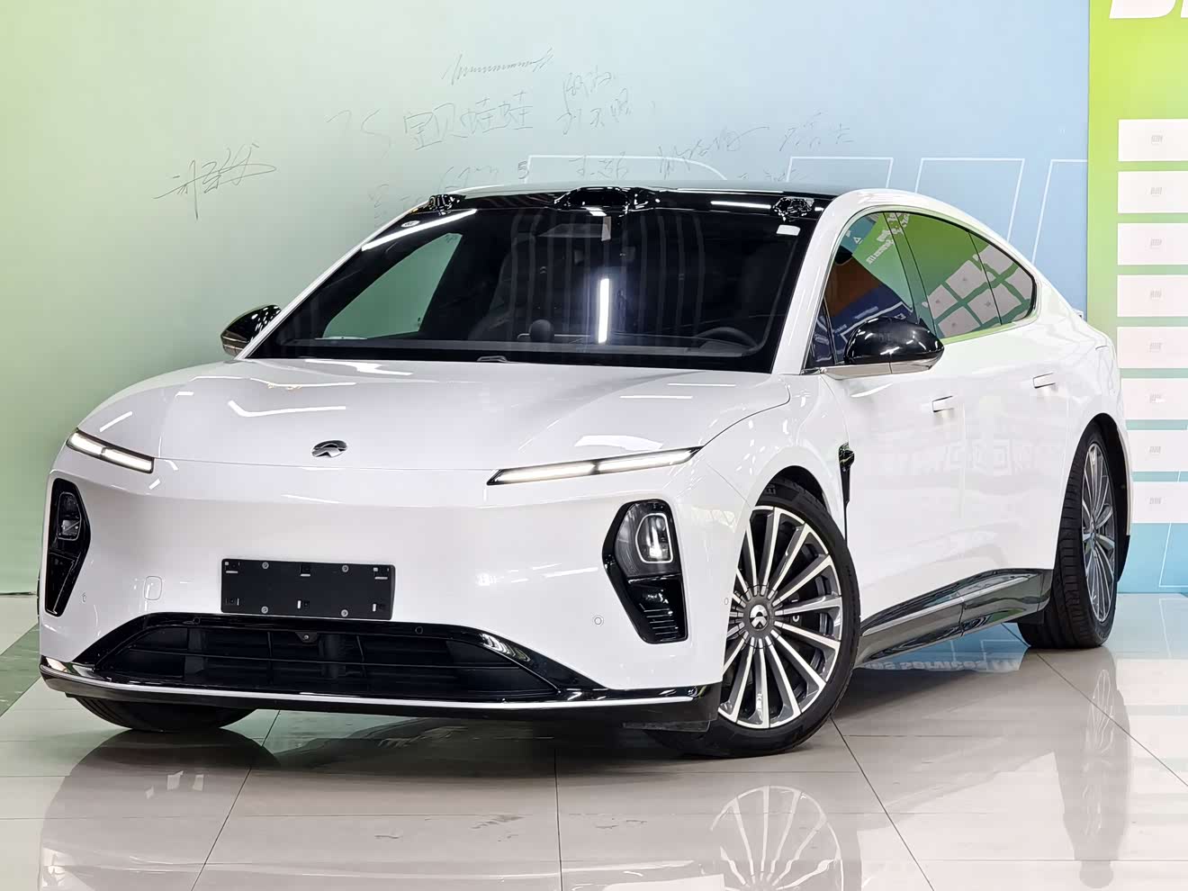 NIO ET9 2024 汽车图片 
