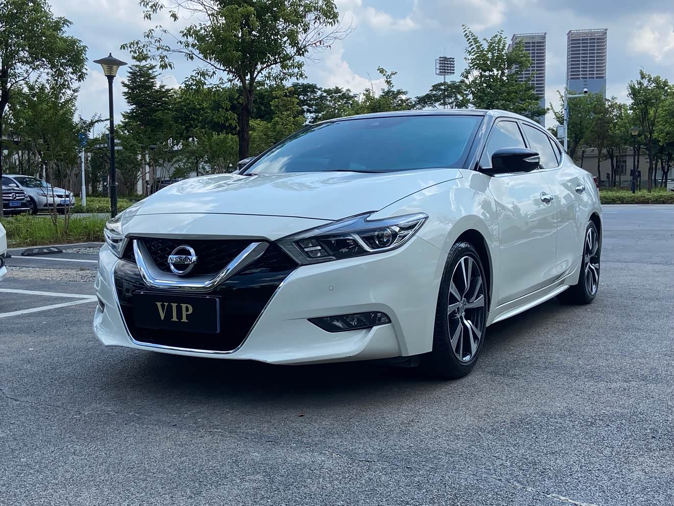 Nissan Maxima 2018 汽车图片 