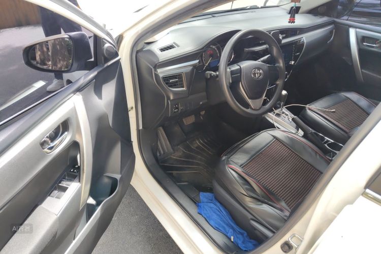 2015 #18 2015 car image #18