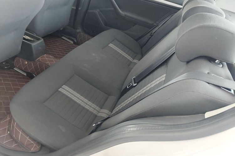 Volkswagen Lavida 2023 car image #17