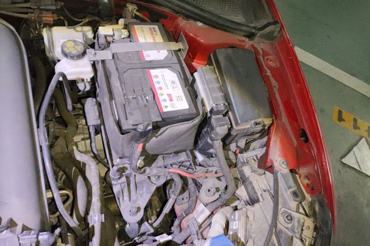 Audi A3 2018 immagine di auto #25