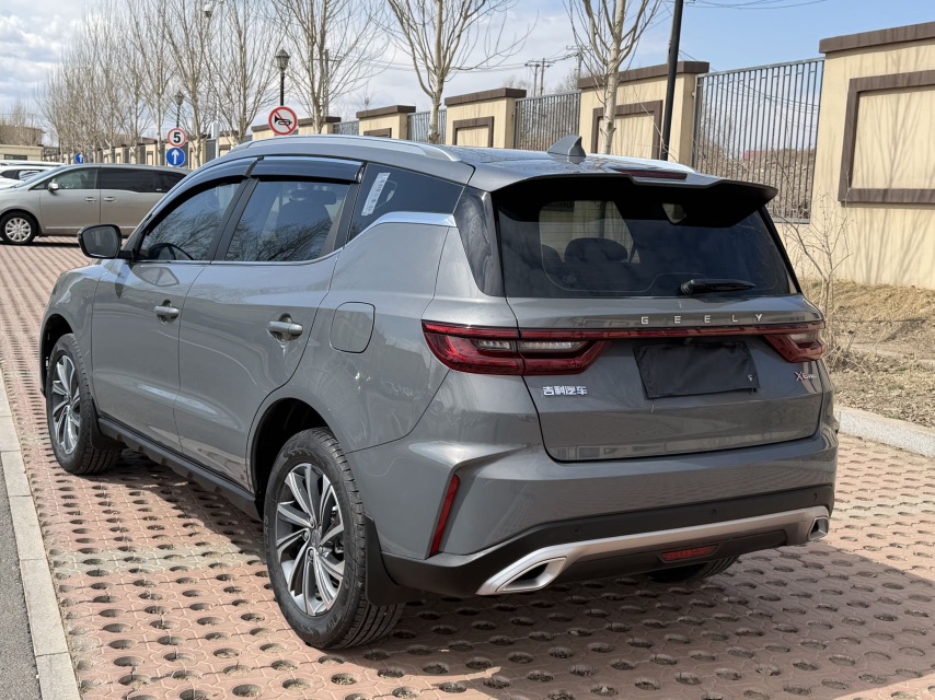 GEELY Vision X6 2023 car image #4