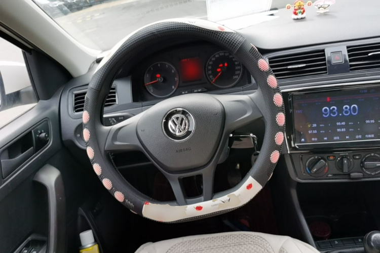 Volkswagen Santana 2020 #12 Volkswagen Santana 2020 car image #12