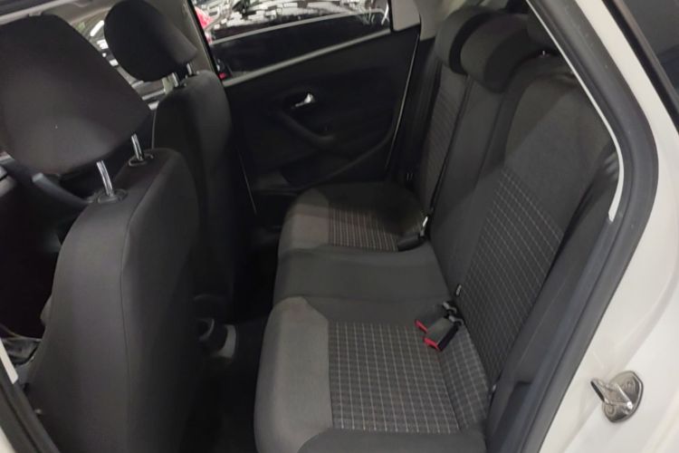 Volkswagen Polo 2019 #13 Volkswagen Polo 2019 car image #13