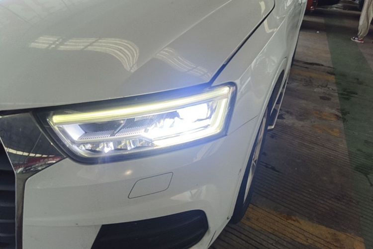 Audi Q3 2016 #23 Audi Q3 2016 car image #23