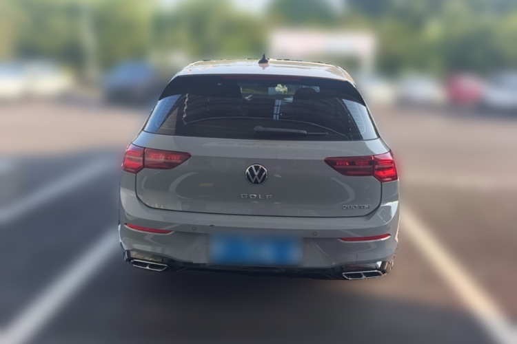 Volkswagen Golf 2024 car image #6