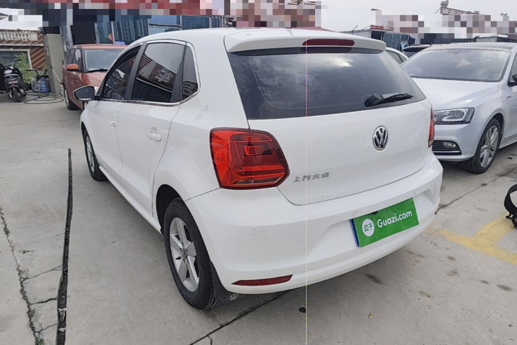 Volkswagen Polo 2017 car image #7