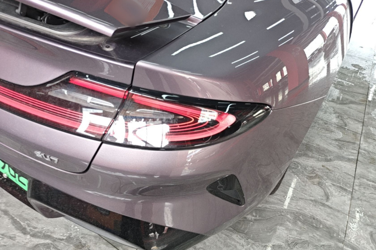 MI SU7 2025 car image #8