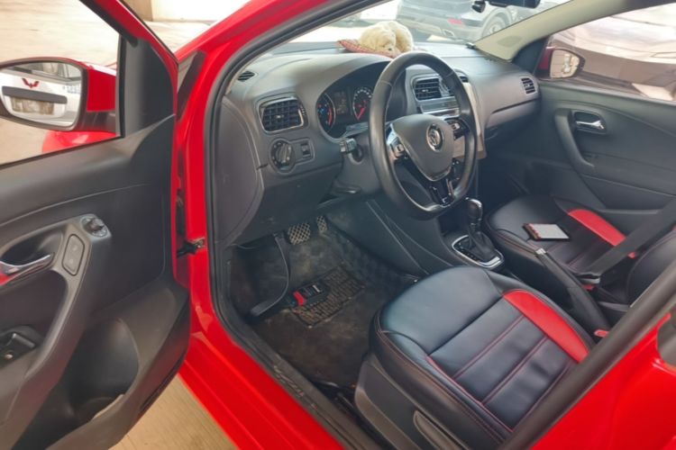 Volkswagen Polo 2016 #16 Volkswagen Polo 2016 car image #16