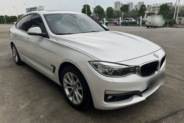 BMW 3 Series GT 2016 #8 BMW 3 Series GT 2016 car image #8