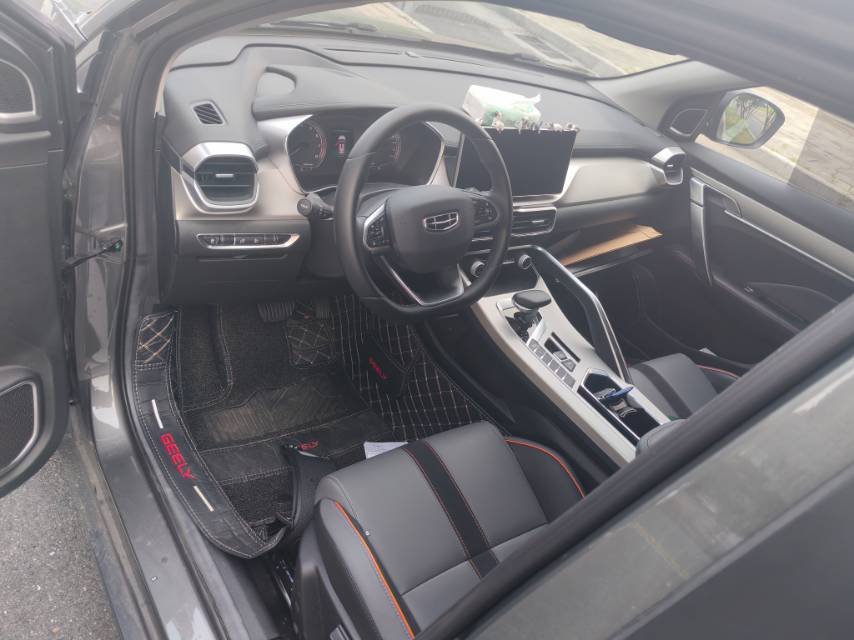 GEELY Coolray 2024 car image #5