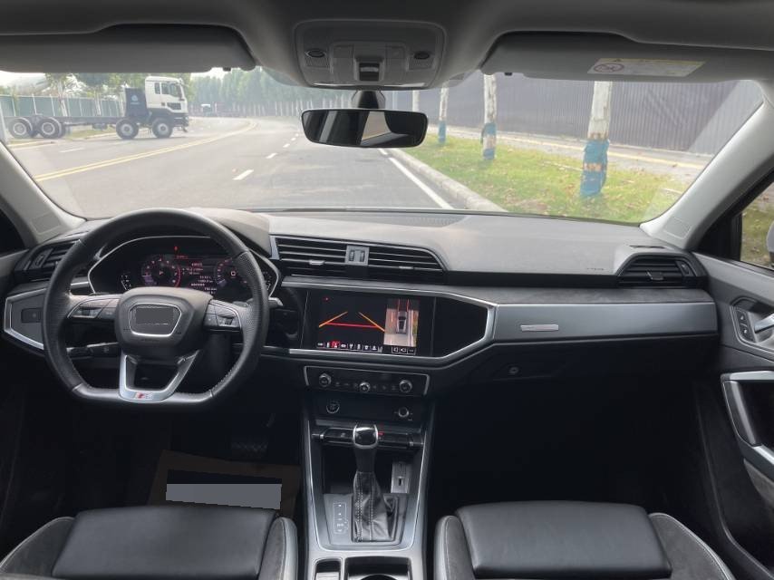 Audi Q3 Sportback 2021 #6 Audi Q3 Sportback 2021 immagine di auto #6