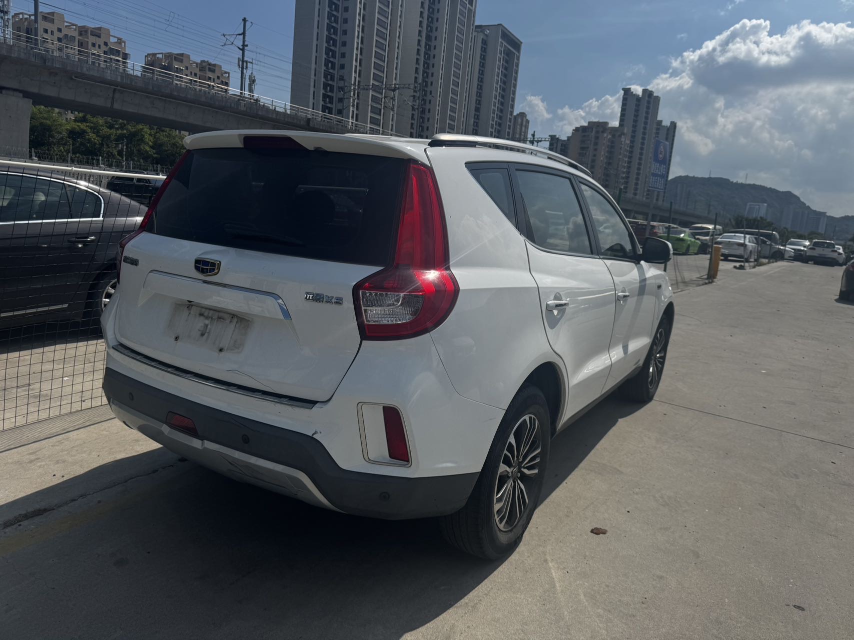 GEELY Vision X6 2016 изображение автомобиля #4
