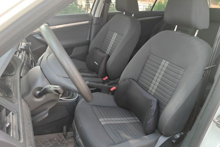 Volkswagen Lavida 2021 car image #15