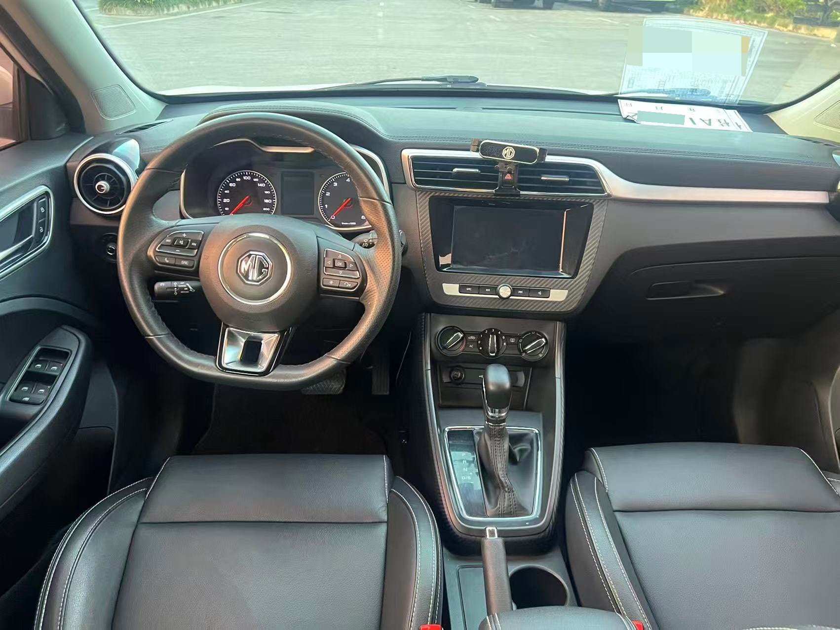 MG ZS 2018 #9 MG ZS 2018 car image #9