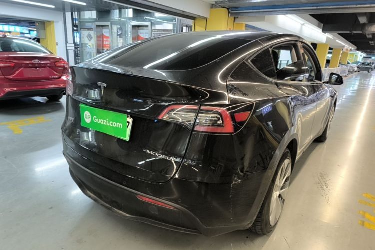 Tesla Model Y 2022 #7 Tesla Model Y 2022 car image #7