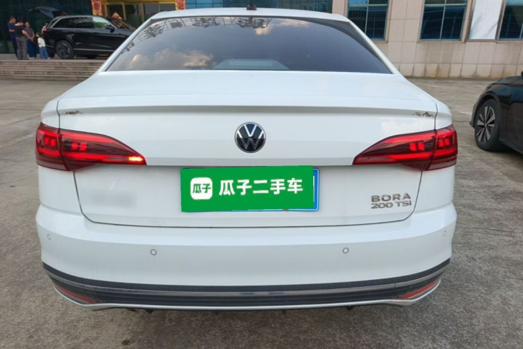 Volkswagen Bora 2025 car image #6