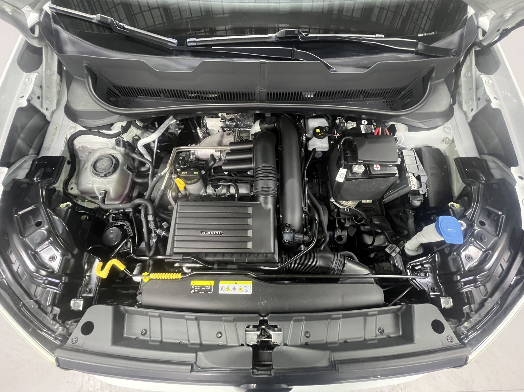 2024 car image #21