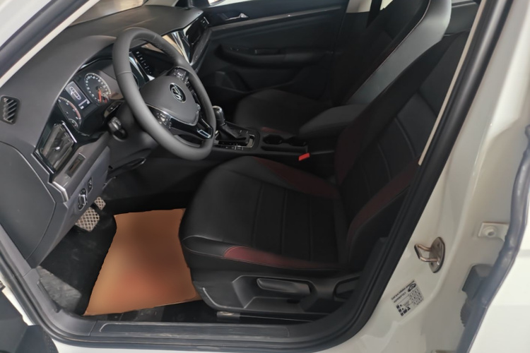 Volkswagen Bora 2022 car image #19