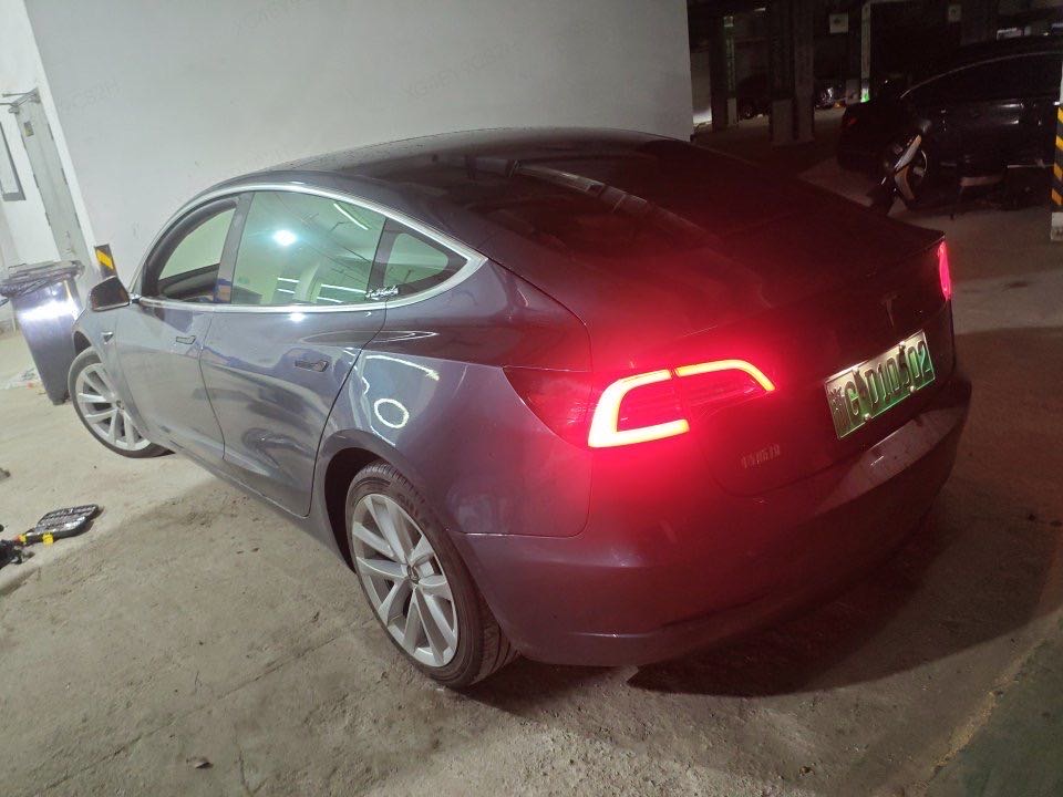 Tesla Model 3 2020 #4 Tesla Model 3 2020 immagine di auto #4