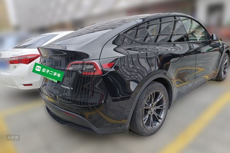 Tesla Model Y 2023 #7 Tesla Model Y 2023 car image #7