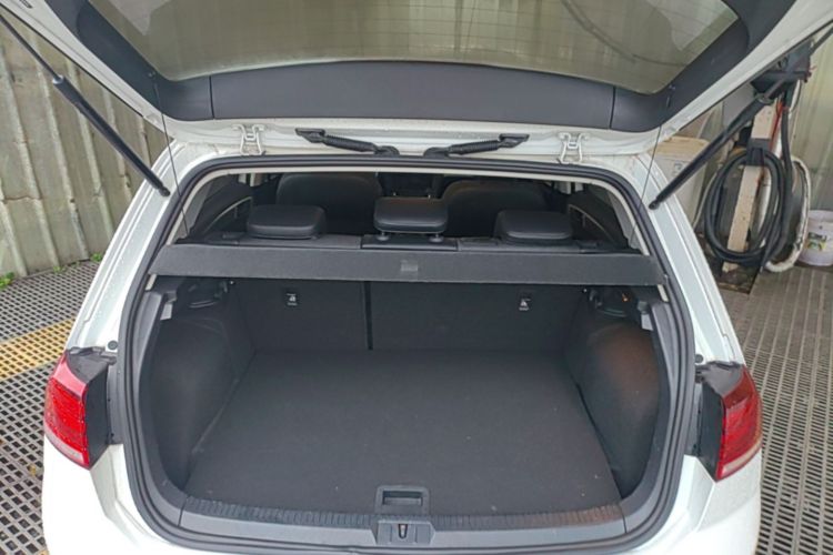 Volkswagen Golf 2020 #19 Volkswagen Golf 2020 car image #19
