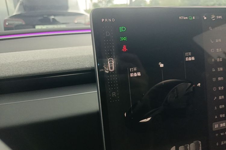 Tesla Model 3 2024 #14 Tesla Model 3 2024 car image #14