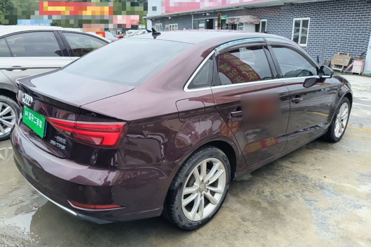 Audi A3 2019 immagine di auto #7