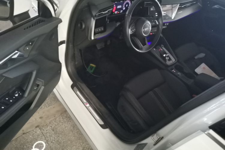 Audi A3 2024 immagine di auto #16