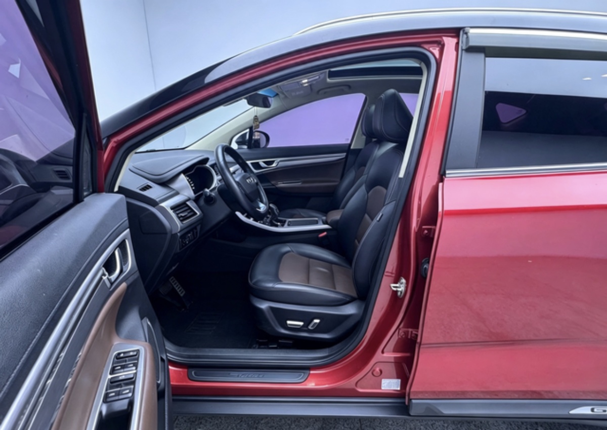 GEELY Emgrand GS 2019 #7 GEELY Emgrand GS 2019 car image #7