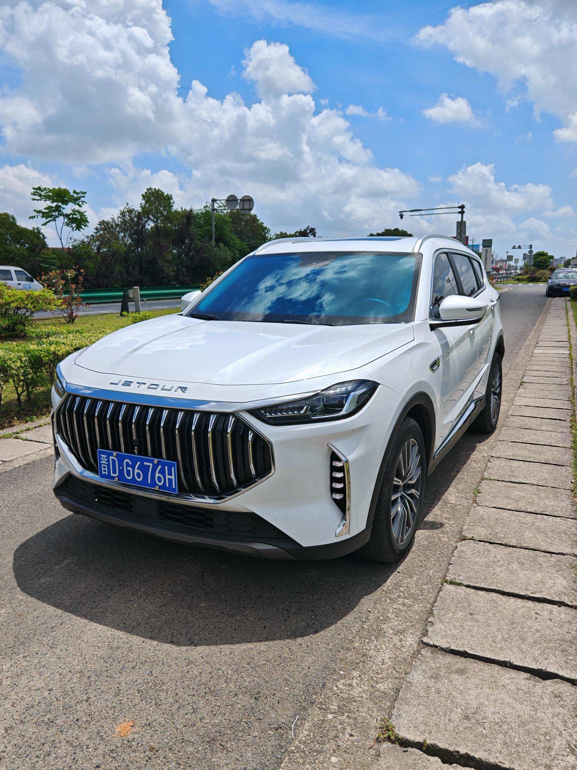 Jetour X70 PLUS 2024 car image 