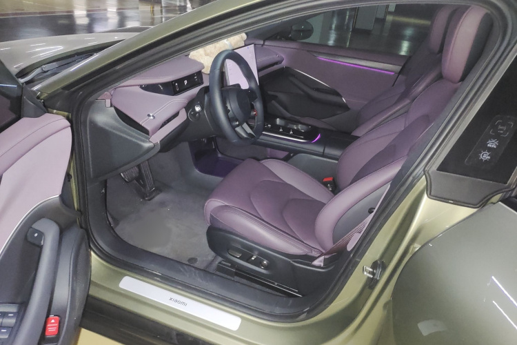 MI SU7 2025 car image #13