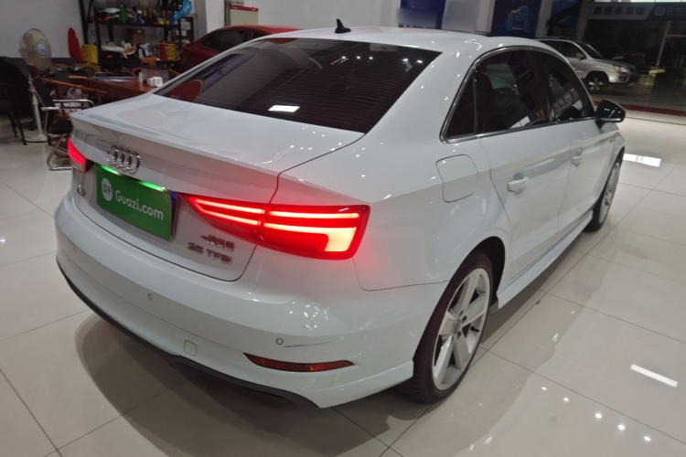Audi A3 2020 car image #7