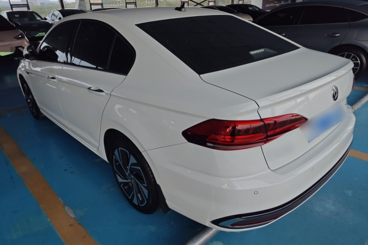 Volkswagen Bora 2023 #7 Volkswagen Bora 2023 صورة سيارة #7