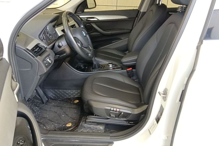 BMW X1 2017 car image #15