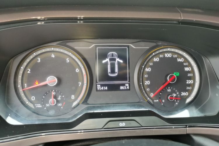 Volkswagen Tharu 2021 car image #12