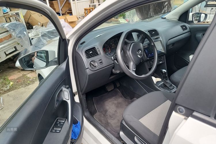Volkswagen Polo 2017 #18 Volkswagen Polo 2017 car image #18