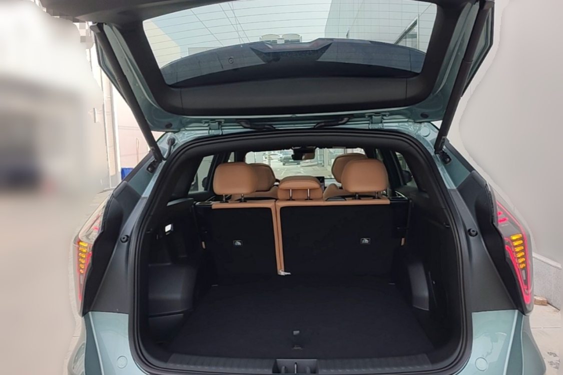 GEELY Boyue L 2026 car image #5