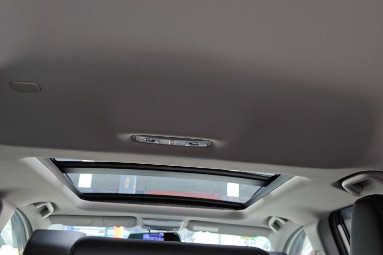 Honda CR-V 2020 immagine di auto #18