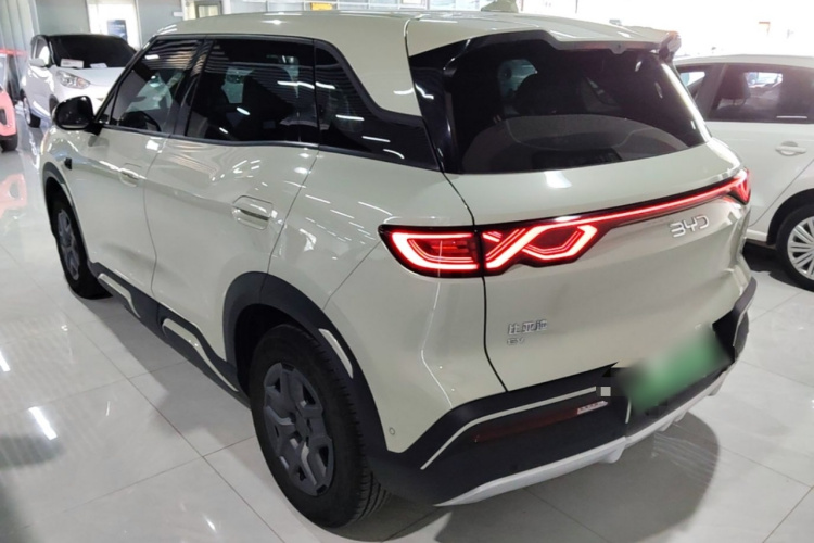 BYD YuanUP 2025 #5 BYD YuanUP 2025 car image #5