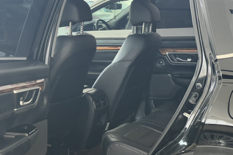 Honda CR-V 2019 immagine di auto #14