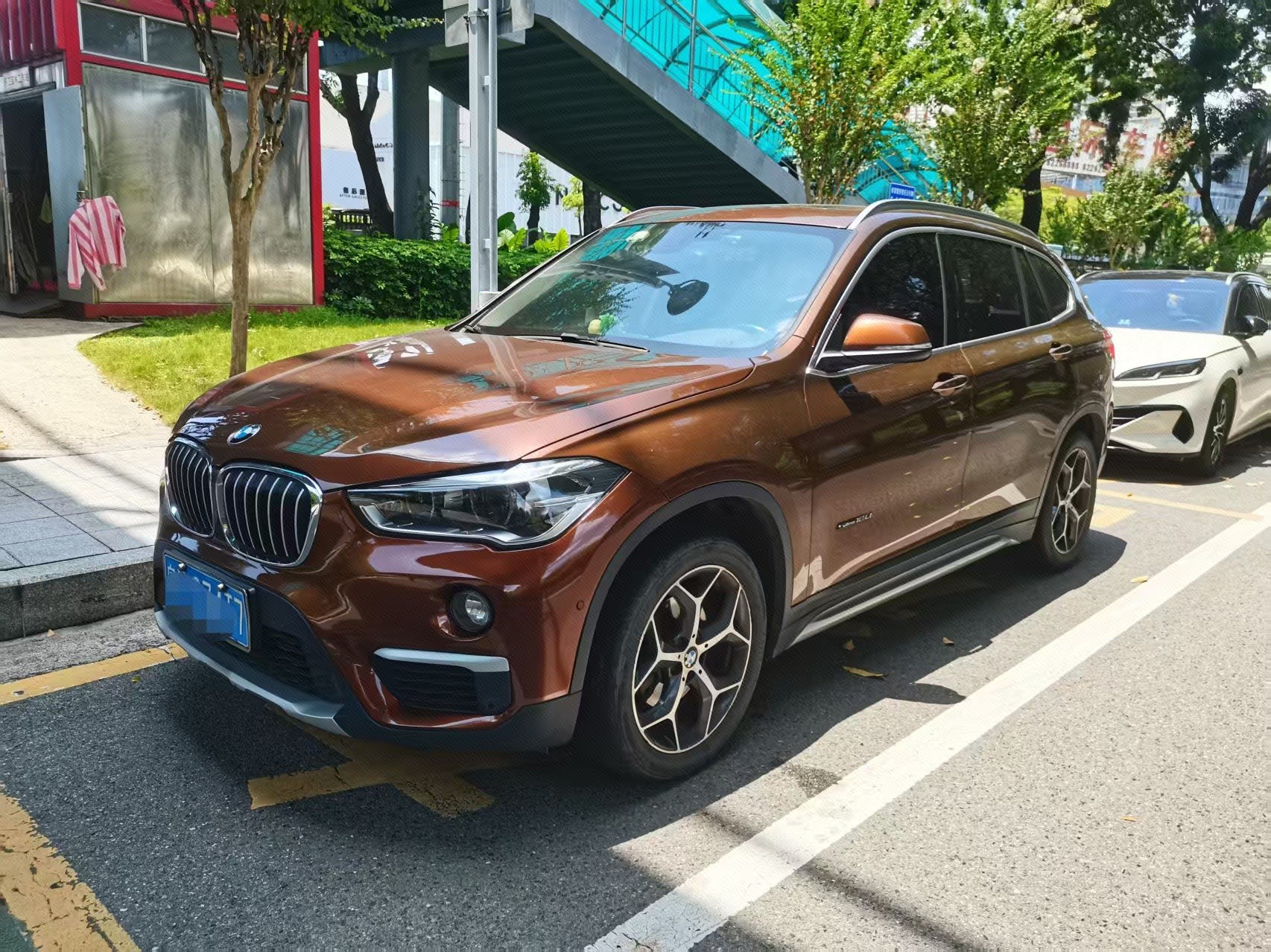 2016 2016 car image