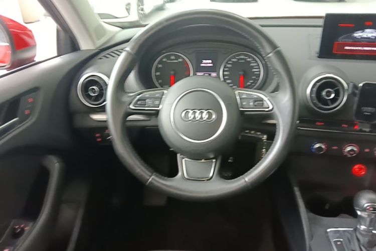 Audi A3 2016 car image #12