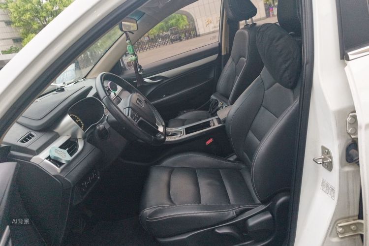 GEELY Emgrand 2018 #17 GEELY Emgrand 2018 car image #17