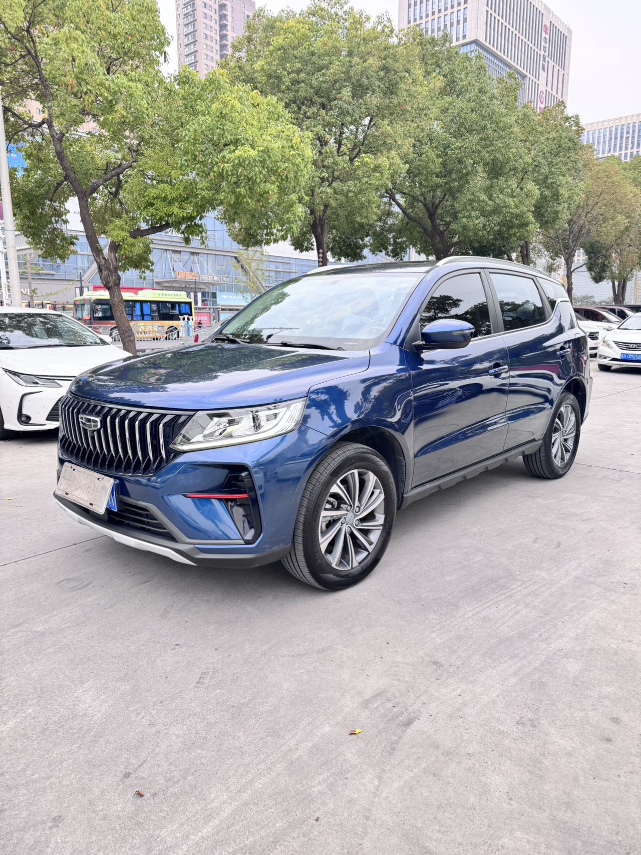 GEELY Vision X6 2022 car image 
