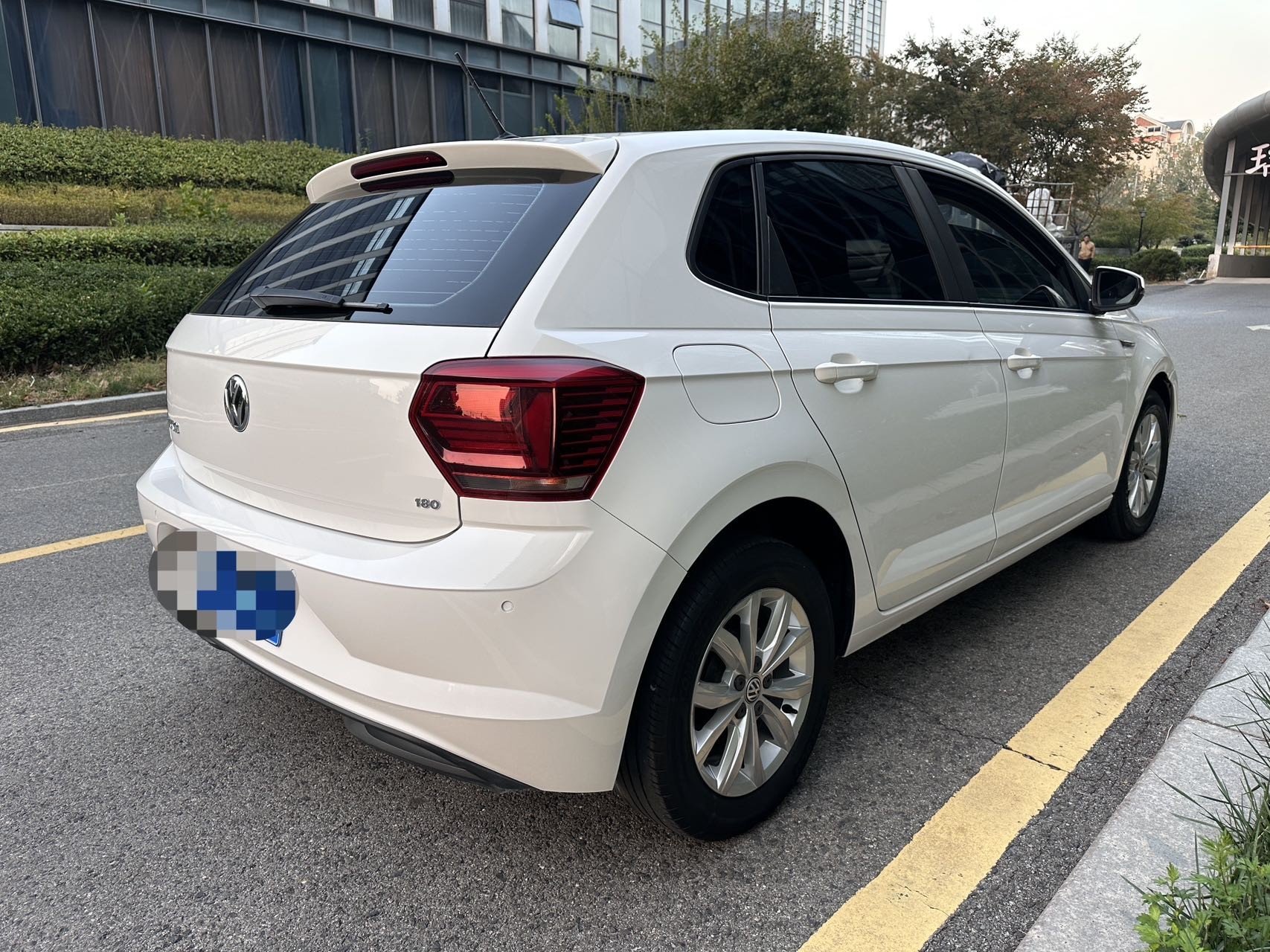 Volkswagen Polo 2020 صورة سيارة #8