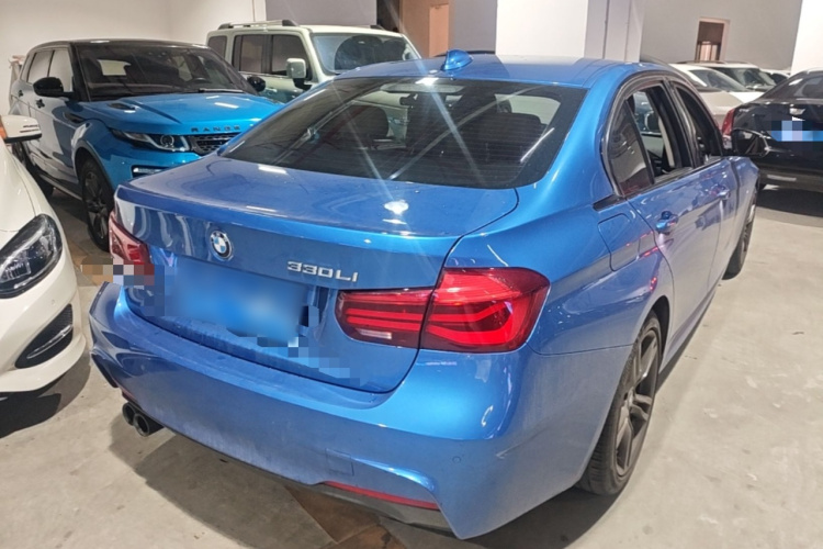 BMW 3 Series 2018 #7 BMW 3 Series 2018 car image #7