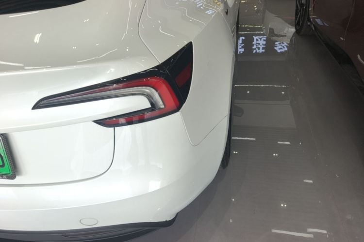 Tesla Model 3 2025 #8 Tesla Model 3 2025 car image #8